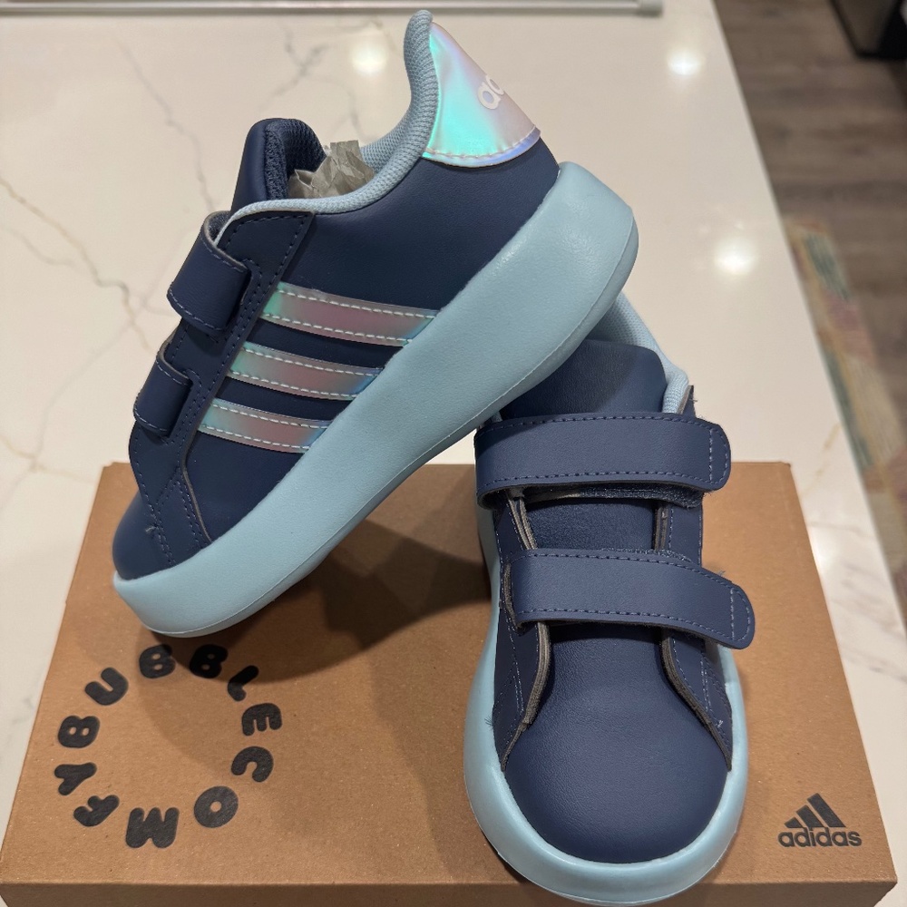 adidas Grand Court 2.0 CFI Bubble Comfy Blue Children's Sneaker - Size 10K